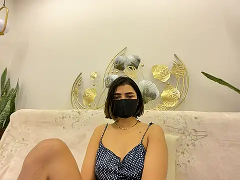 MaYaa  11 online show from February 18, 12:17 pm