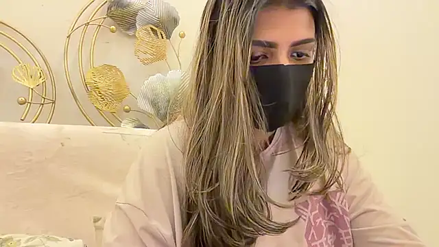MaYaa  11 online show from June 8, 7:31 am