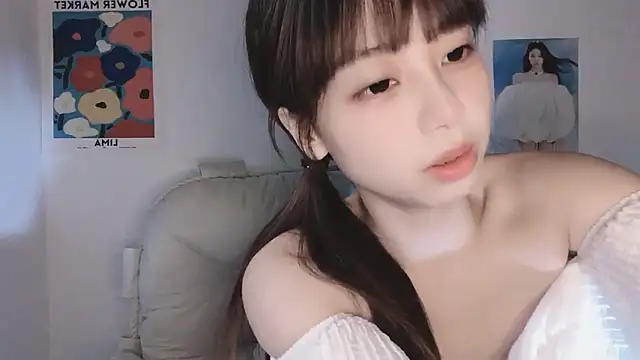 -Hottie online show from September 23, 4:10 pm