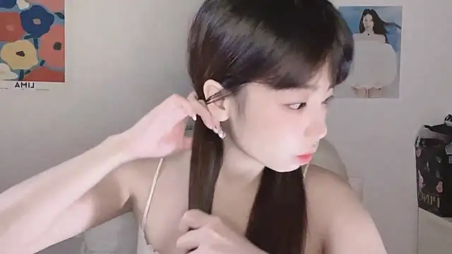 -Hottie online show from October 14, 3:24 pm