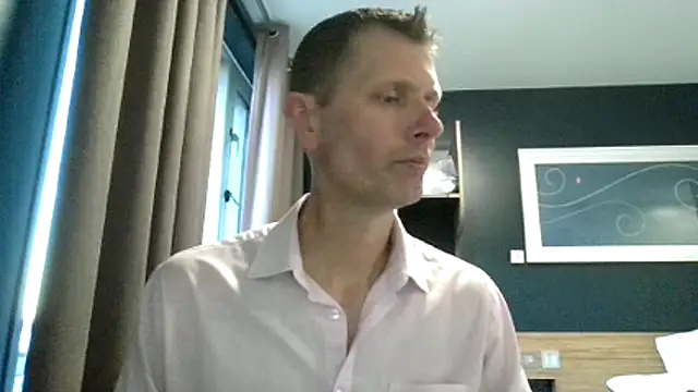 MarcusMaxx online show from March 18, 5:49 pm