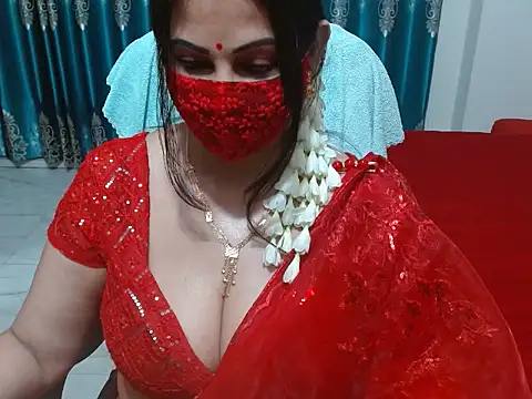 Snapshot of desi_mera chatting on April 15, 7:58 pm desi mera online show from April 15, 7:58 pm