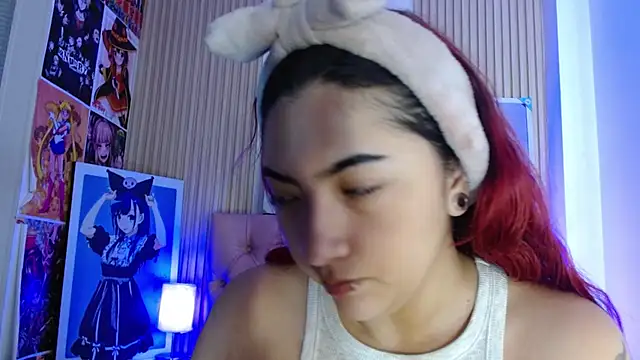 Mia Rinn online show from March 12, 1:06 pm