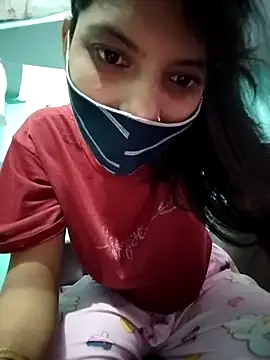 Snapshot of Hotty-Divya chatting on September 21, 3:35 pm Hotty-Divya online show from September 21, 3:35 pm