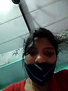 Snapshot of Hotty-Divya chatting on September 25, 2:48 am Hotty-Divya online show from September 25, 2:48 am