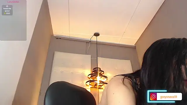 Snapshot of Greys_ath chatting on October 9, 4:10 am Greys ath online show from October 9, 4:10 am