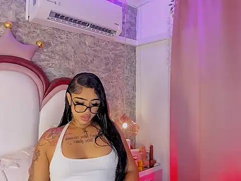 Mia Jansen online show from April 27, 1:42 pm