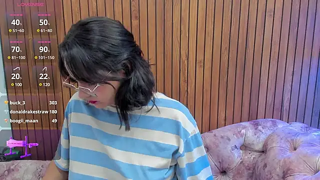 Snapshot of kae_styles chatting on December 29, 11:18 pm kae styles online show from December 29, 11:18 pm