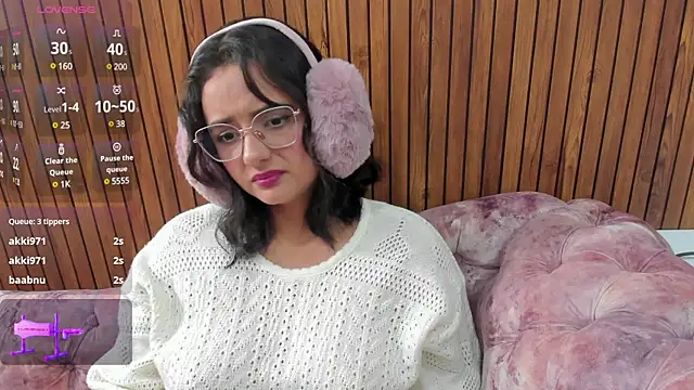 Snapshot of kae_styles chatting on January 4, 12:16 am kae styles online show from January 4, 12:16 am