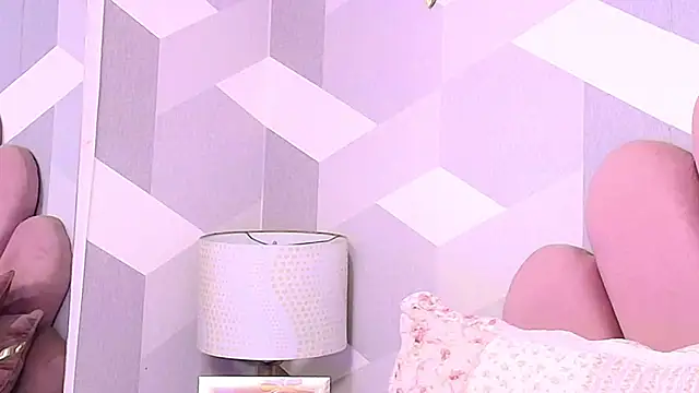 KylieMonnett online show from October 18, 8:31 pm