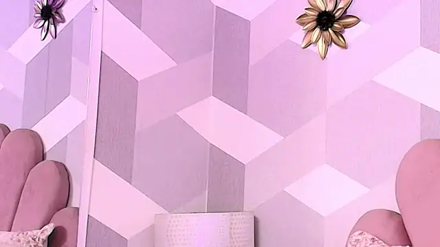 KylieMonnett online show from February 28, 3:13 pm