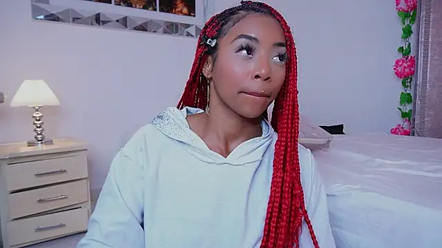Snapshot of Alondrasparrow2 chatting on February 1, 10:44 pm Alondrasparrow2 online show from February 1, 10:44 pm