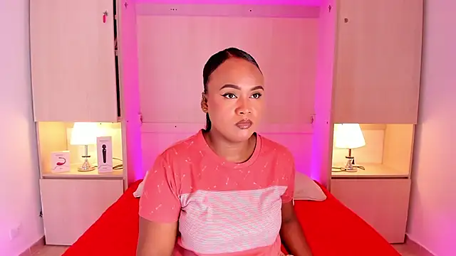 EmilyyStuart online show from January 16, 3:34 am