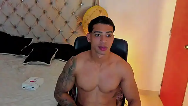 Andrew wolf7 online show from November 14, 12:59 pm