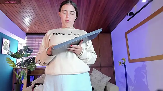 Snapshot of Lyssa_Muller chatting on October 21, 2:29 pm Lyssa Muller online show from October 21, 2:29 pm