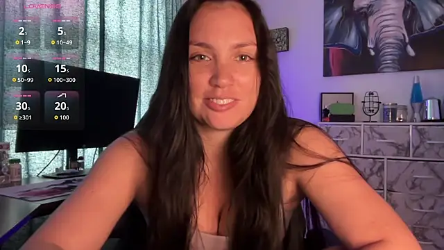 Snapshot of sweetsariaah chatting on October 9, 5:11 pm sweetsariaah online show from October 9, 5:11 pm