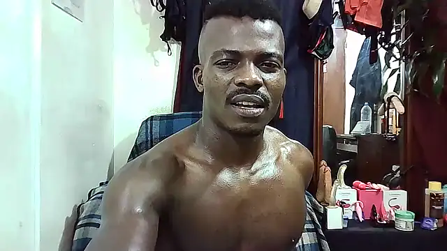 yezz3011 online show from December 20, 12:29 am