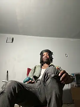 SluttyLyfe4L online show from February 18, 5:09 pm