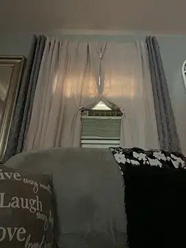 theoneandonlyniko online show from October 19, 5:35 pm