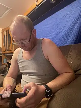 Snapshot of theoneandonlyniko chatting on March 1, 9:00 am theoneandonlyniko online show from March 1, 9:00 am