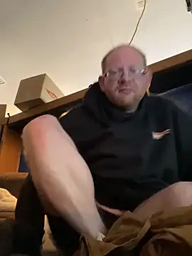 Snapshot of theoneandonlyniko chatting on April 4, 6:38 pm theoneandonlyniko online show from April 4, 6:38 pm