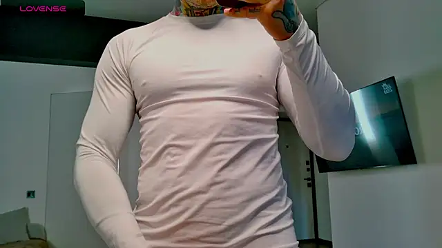 white King9999 online show from March 29, 11:43 am