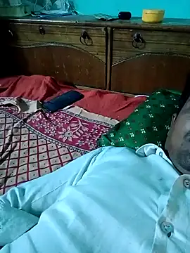 Snapshot of Lustyful_Couple chatting on February 21, 7:45 am Lustyful Couple online show from February 21, 7:45 am