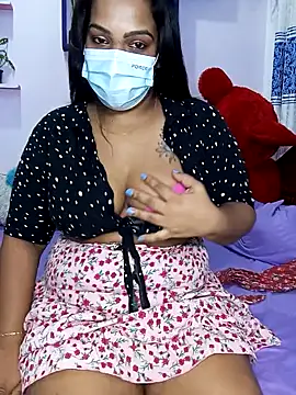 Snapshot of _Hot_Kisses_ chatting on January 11, 6:23 pm Hot Kisses online show from January 11, 6:23 pm