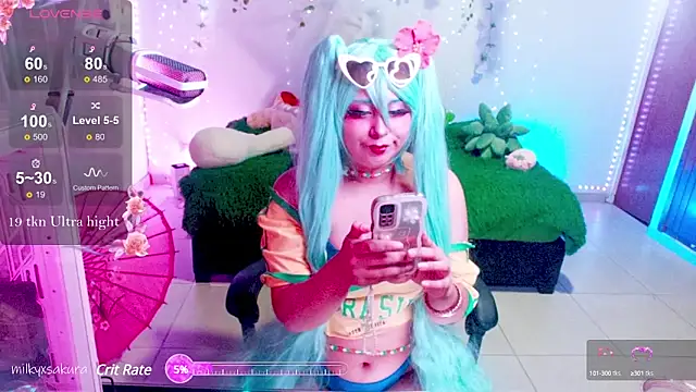 Snapshot of MilkyXSakura chatting on March 6, 1:48 am MilkyXSakura online show from March 6, 1:48 am