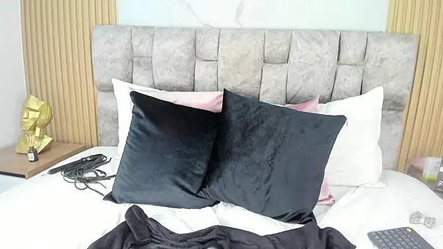 Khalifa fletcher online show from February 12, 12:58 am