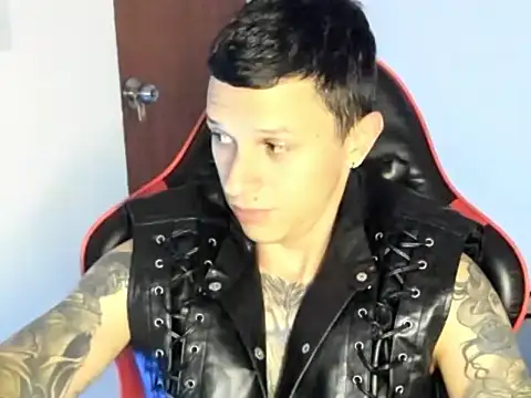goodboy69l online show from May 6, 11:54 pm