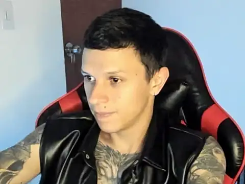 goodboy69l online show from May 19, 1:00 am