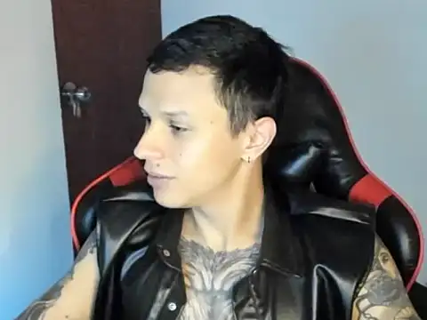 goodboy69l online show from June 25, 3:27 pm