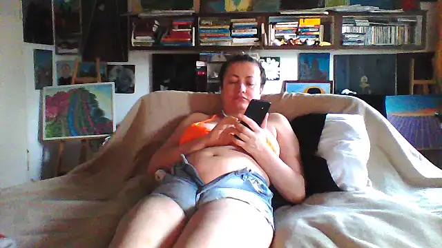 Snapshot of MariaAnaSunshine chatting on March 5, 6:09 am MariaAnaSunshine online show from March 5, 6:09 am