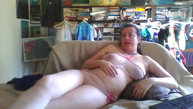 Snapshot of MariaAnaSunshine chatting on March 13, 11:50 am MariaAnaSunshine online show from March 13, 11:50 am