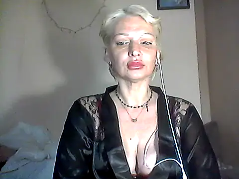 MaryJane441 online show from April 27, 8:29 pm