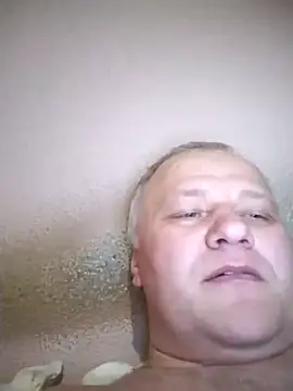 Snapshot of nudistu021 chatting on January 11, 4:45 pm nudistu021 online show from January 11, 4:45 pm