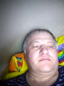 Snapshot of nudistu021 chatting on April 4, 11:08 am nudistu021 online show from April 4, 11:08 am