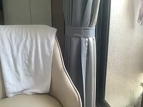 Snapshot of sassypooja chatting on January 19, 5:58 am sassypooja online show from January 19, 5:58 am