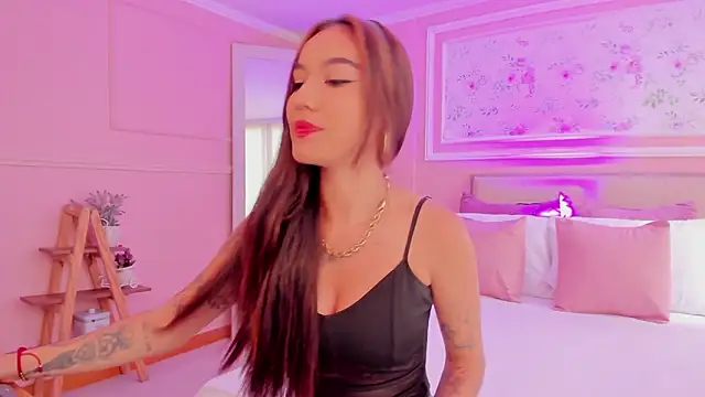 scarlet castro online show from March 6, 5:31 pm