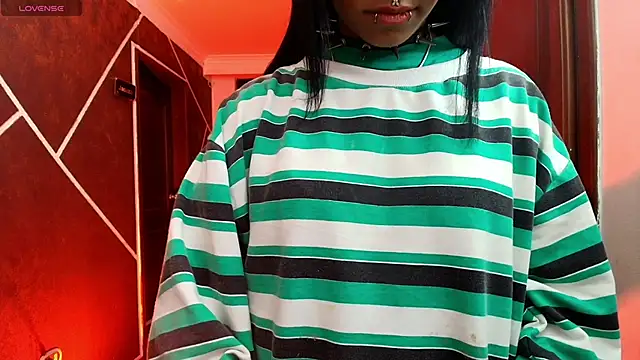 Snapshot of SexyNaf chatting on January 25, 7:07 pm SexyNaf online show from January 25, 7:07 pm