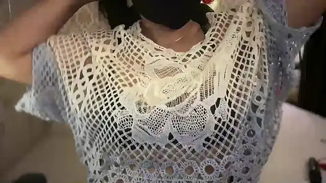 Snapshot of SamairAhh chatting on February 18, 11:08 pm SamairAhh online show from February 18, 11:08 pm