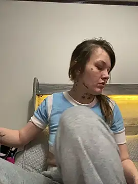 Snapshot of Nastybabii chatting on April 8, 2:28 pm Nastybabii online show from April 8, 2:28 pm