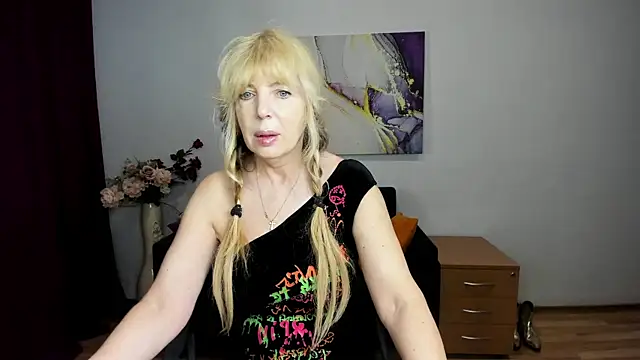 Anna Diax online show from May 19, 5:36 am