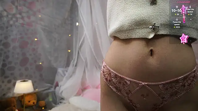 Snapshot of AnnaSiren chatting on January 14, 2:50 am AnnaSiren online show from January 14, 2:50 am