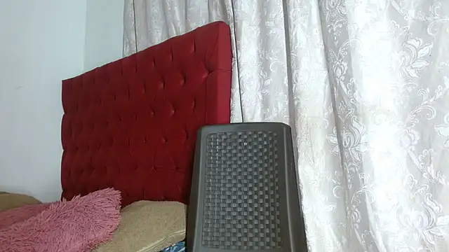 Snapshot of cristinamontiel chatting on October 11, 2:26 pm cristinamontiel online show from October 11, 2:26 pm