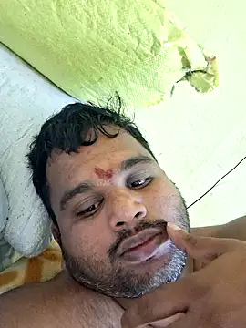 Snapshot of Indianboytelugu chatting on December 4, 2:04 pm Indianboytelugu online show from December 4, 2:04 pm