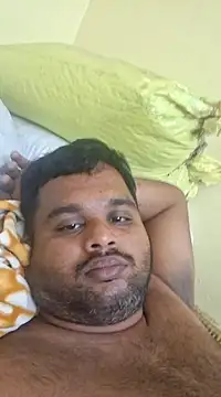 Snapshot of Indianboytelugu chatting on December 7, 5:31 pm Indianboytelugu online show from December 7, 5:31 pm