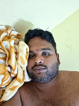 Snapshot of Indianboytelugu chatting on December 11, 3:26 pm Indianboytelugu online show from December 11, 3:26 pm