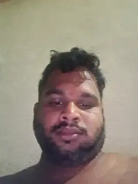 Snapshot of Indianboytelugu chatting on December 17, 5:04 pm Indianboytelugu online show from December 17, 5:04 pm